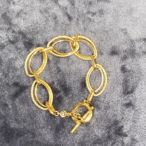 Vintage Monet Gold Oval Link Bracelet